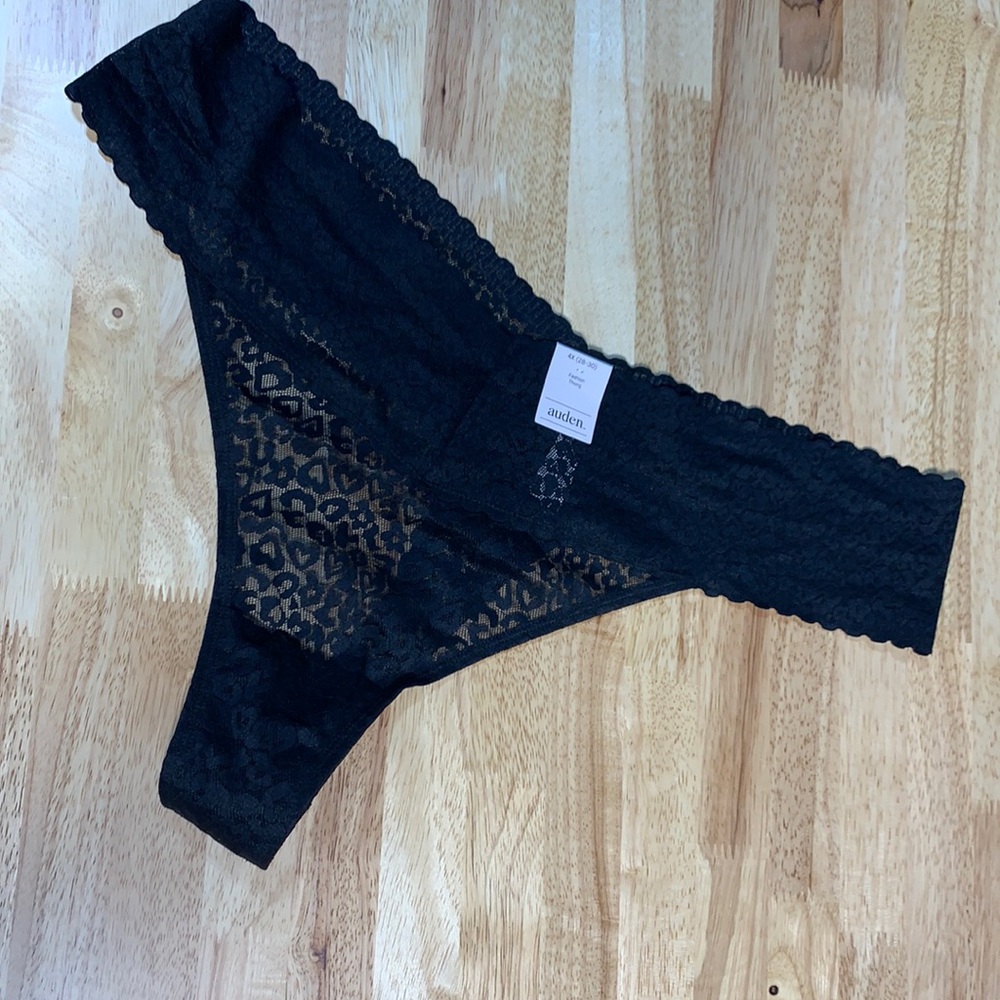 AudenThong NWT size 4x